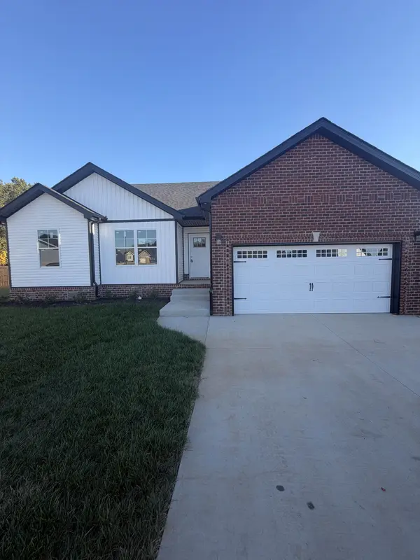 40 Echo Ridge, Oak Grove, KY 42262