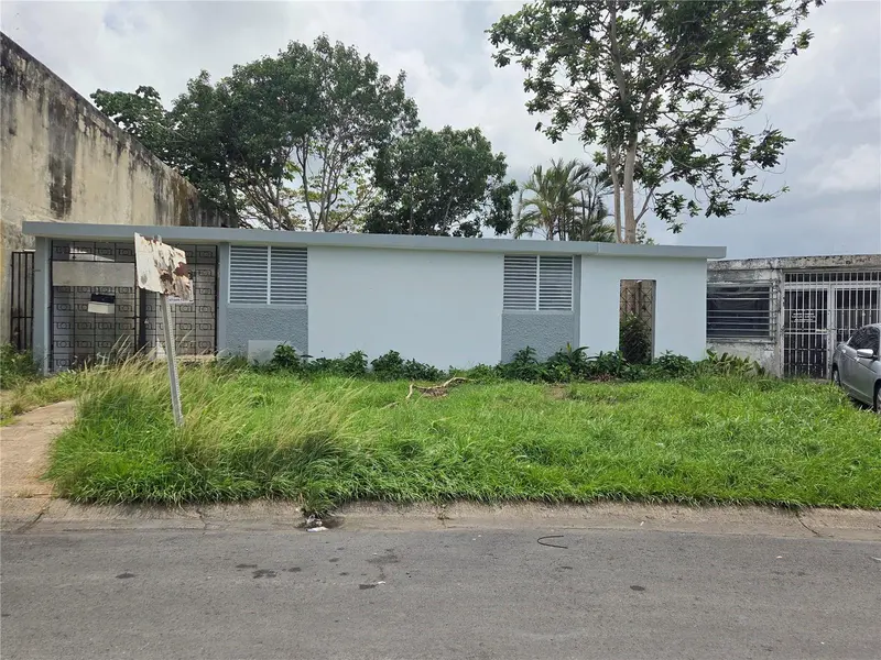 CALLE 1 BLQ A #479 ROLLING HILLS, Carolina, PR 00985