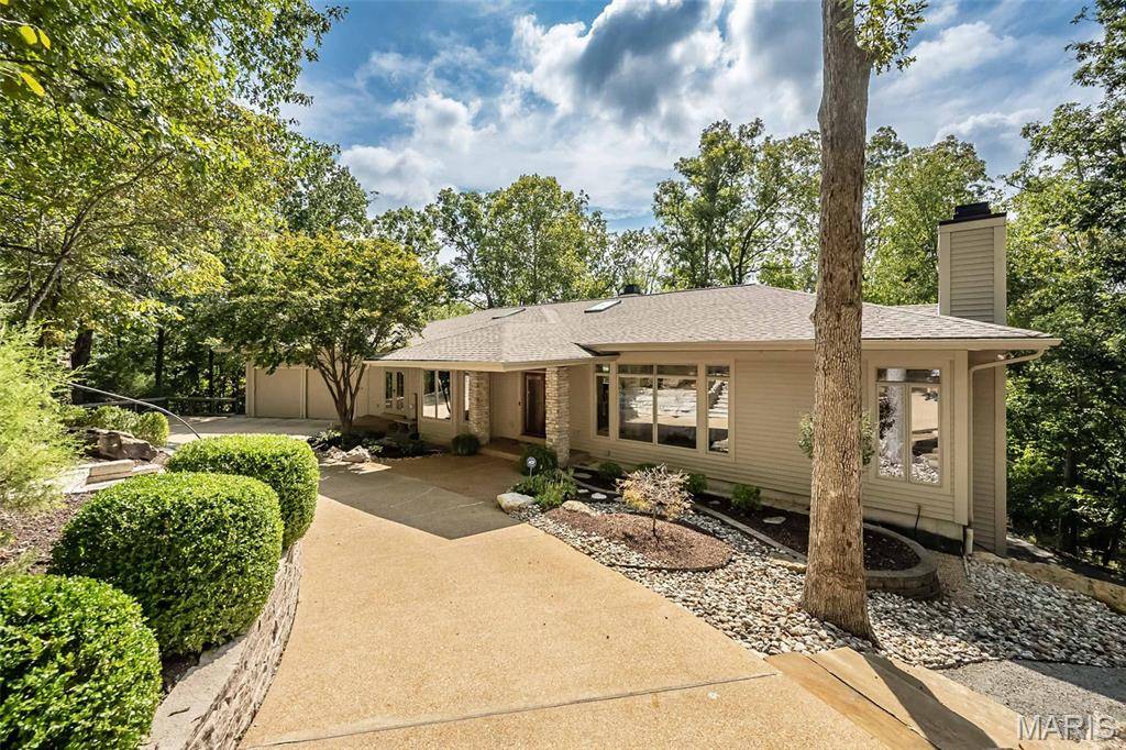 18852 Highwood Estates DR, Wildwood, MO 63069