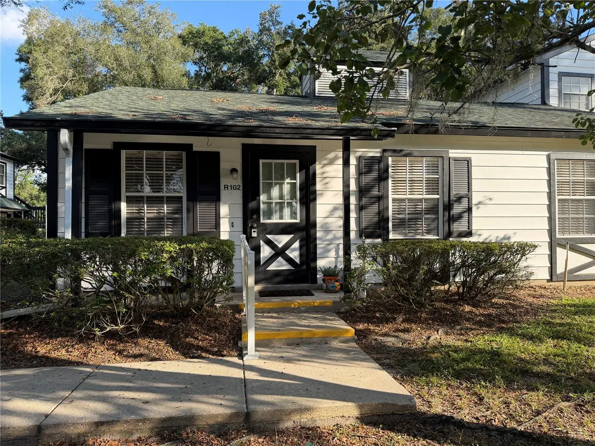 7930 MIDWAY DRIVE TER #R102, Ocala, FL 34472