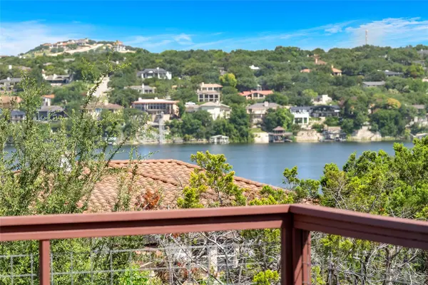 330 Southwind RD #A, Point Venture, TX 78645