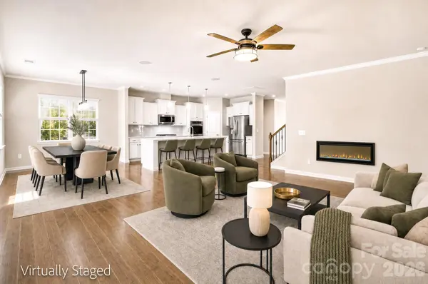 124 Van Gogh TRL, Mount Holly, NC 28120