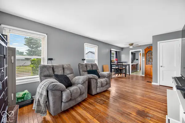 1302 Court, Columbus, IN 47201
