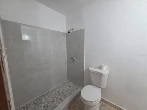 CALLE 1 BLQ A #479 ROLLING HILLS, Carolina, PR 00985