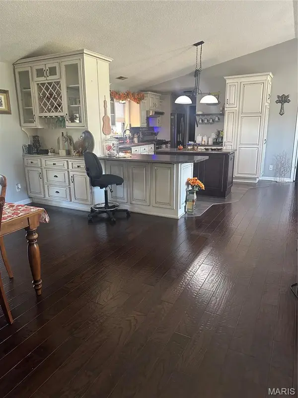 534 Highway M, Poplar Bluff, MO 63901