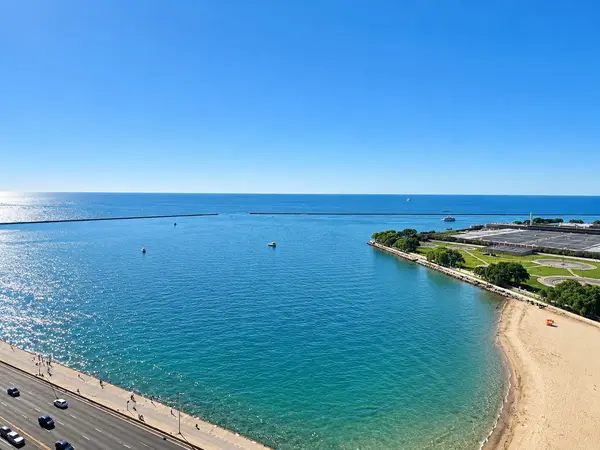 600 N Lake Shore DR #2011, Chicago, IL 60611