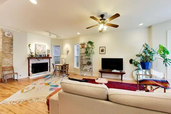 3614 W Shakespeare AVE, Chicago, IL 60647