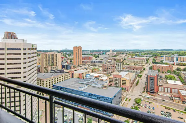 168 6th ST E #3205, Saint Paul, MN 55101