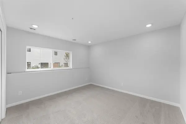 10350 Birchwood CIR, Victoria, MN 55318