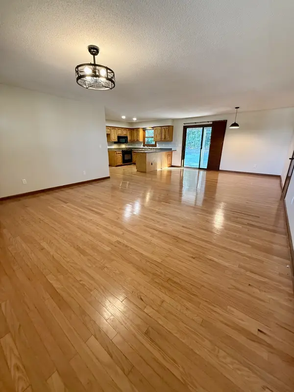60 Twin Marys Dr, Tullahoma, TN 37388