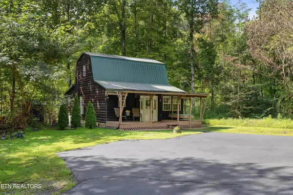 1105 Silver Poplar Lane, Sevierville, TN 37876