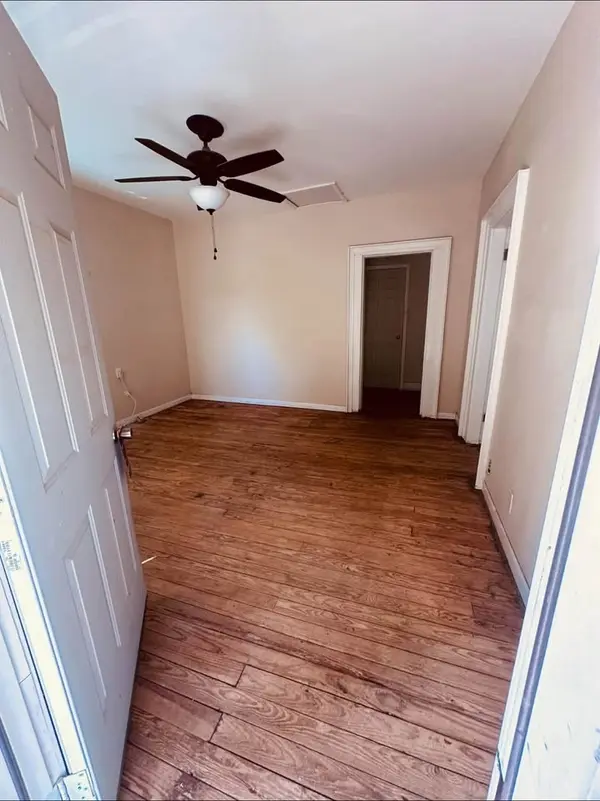 422 N Brewer St, Paris, TN 38242