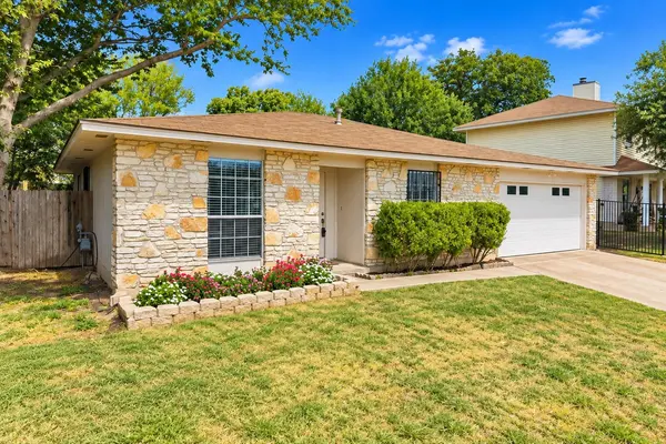 8200 Furness DR, Austin, TX 78753