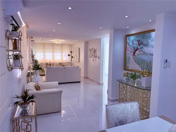 MANSIONES REALES FELIPE PRIMERO #E1, Guaynabo, PR 00969