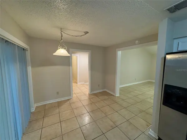 231 N DISSTON AVE, Clermont, FL 34711