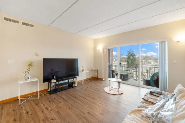 6559 W George ST #311, Chicago, IL 60634