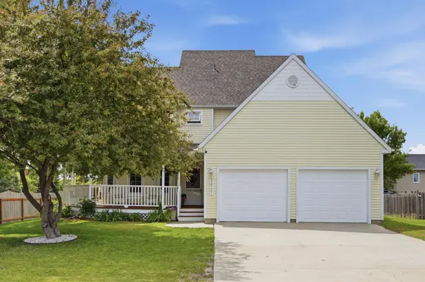 3921 5th ST S, Moorhead, MN 56560