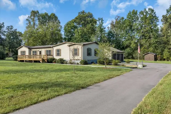 311 Cyril Wiser Rd, Manchester, TN 37355