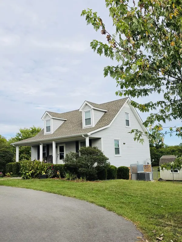2671 Holt Ln, Clarksville, TN 37043