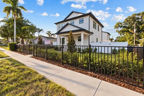 1025 MELROSE AVE S, St Petersburg, FL 33705