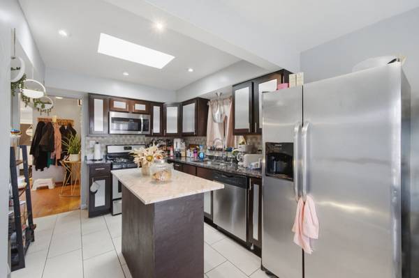2847 N Moody AVE, Chicago, IL 60634