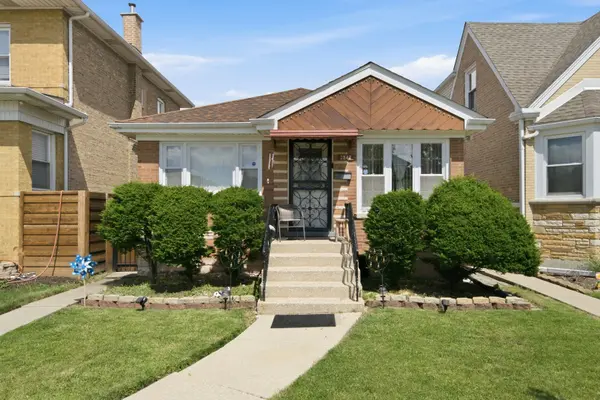 2847 N Moody AVE, Chicago, IL 60634