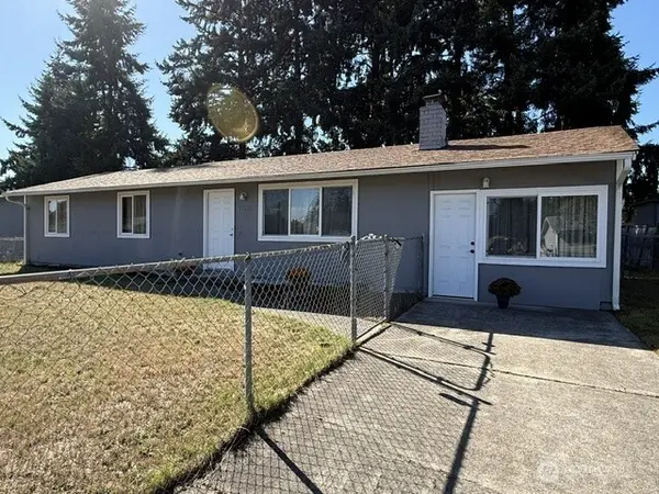 17106 6th Avenue Ct E, Spanaway, WA 98387