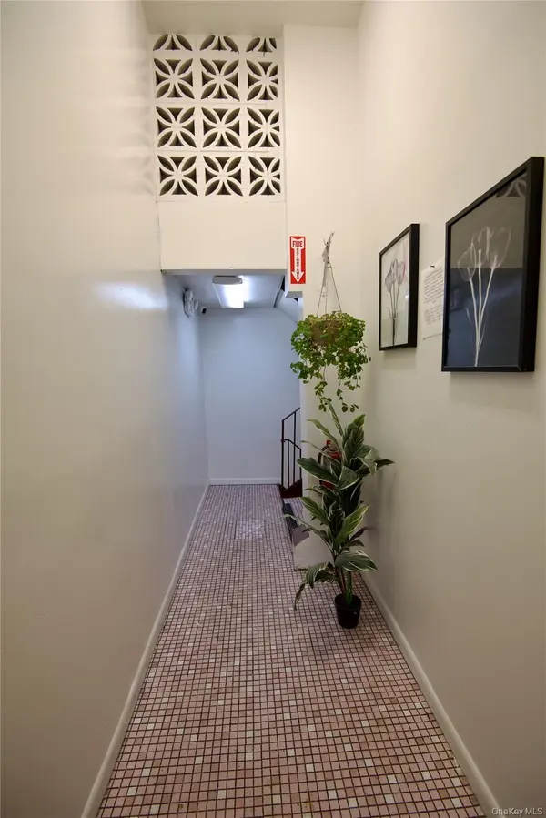 4108 97th PL #4C, Corona, NY 11368