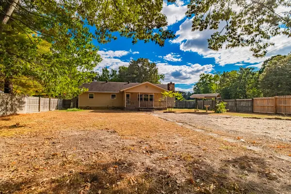 118 Autumn Ln, Tullahoma, TN 37388
