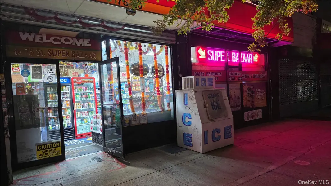 75-10 31st Ave, Elmhurst, NY 11370