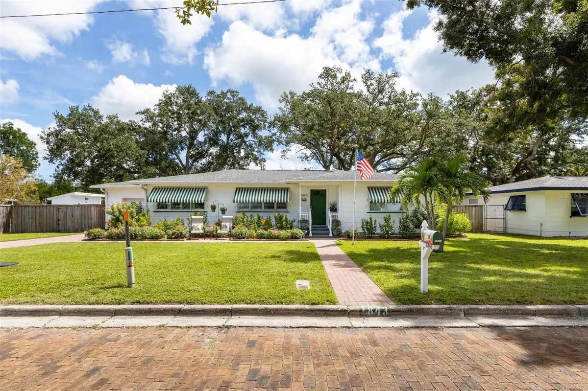 1843 PASADENA DR, Dunedin, FL 34698
