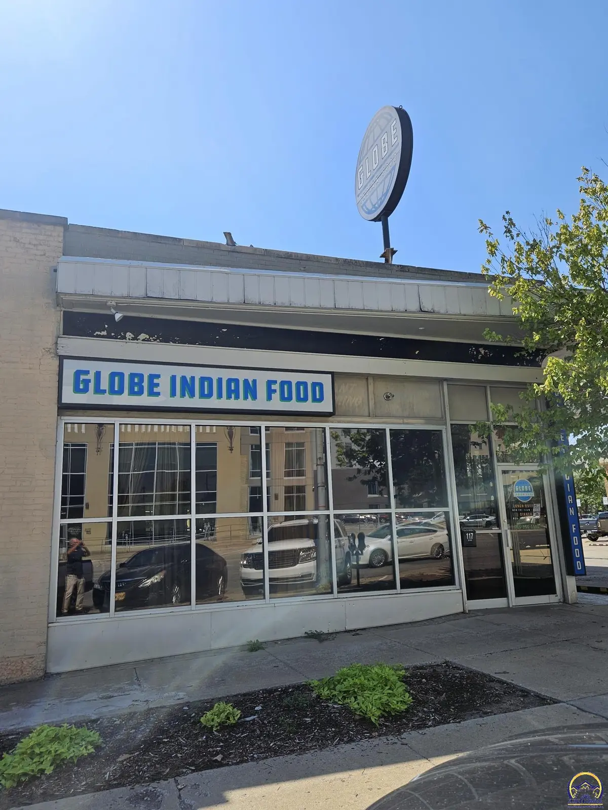 117 SE 10th Ave, Topeka, KS 66612-1187