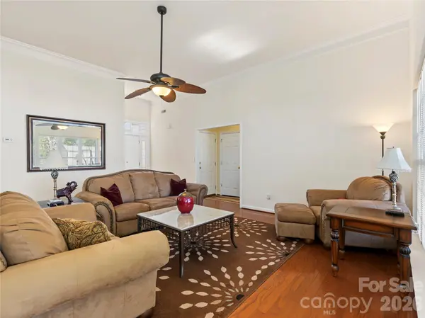 13318 Planters Row DR, Charlotte, NC 28278