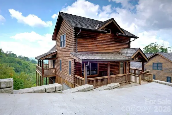 39 Valley Heights RD, Mars Hill, NC 28754
