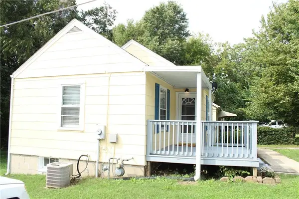 10821 E 19th ST #S, Independence, MO 64052