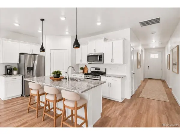9873 Ceylon, Commerce City, CO 80022