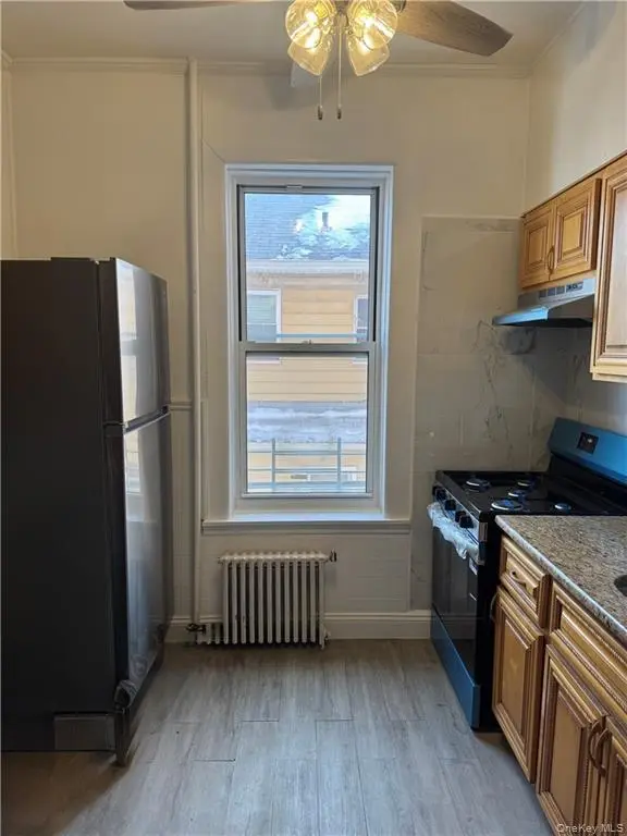 1923 Bay Ridge Pkwy #2F, Brooklyn, NY 11204