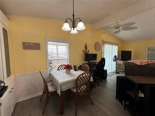 91 MERRIMAC DR, Flagler Beach, FL 32136