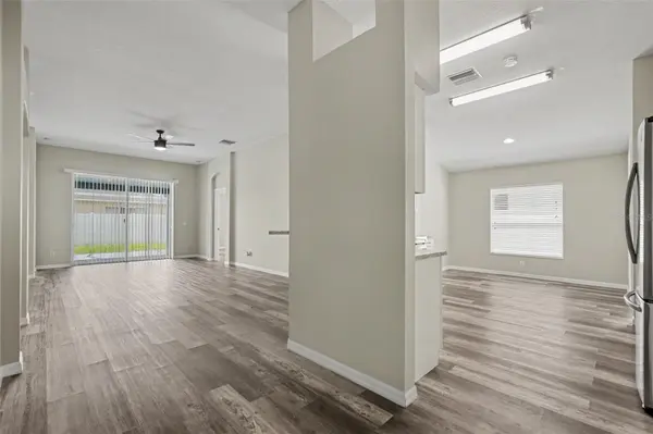 4204 MORNING BREEZE CT, Tampa, FL 33619