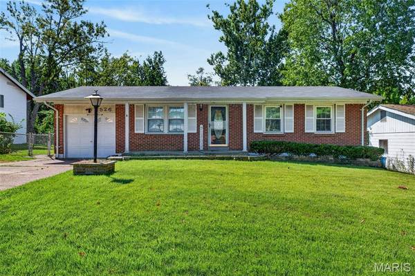 1526 St Ives, Dellwood, MO 63136