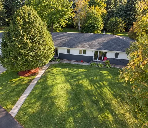 1329 Isleview RD, Grand Rapids, MN 55744