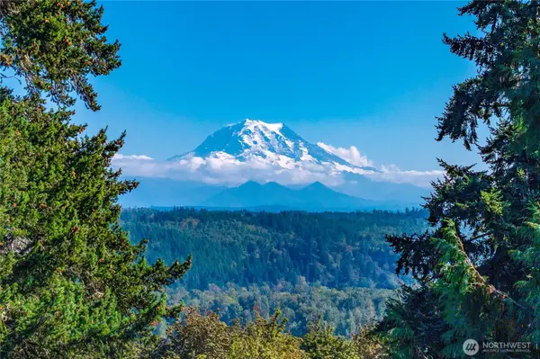 13704 120th ST E, Puyallup, WA 98374