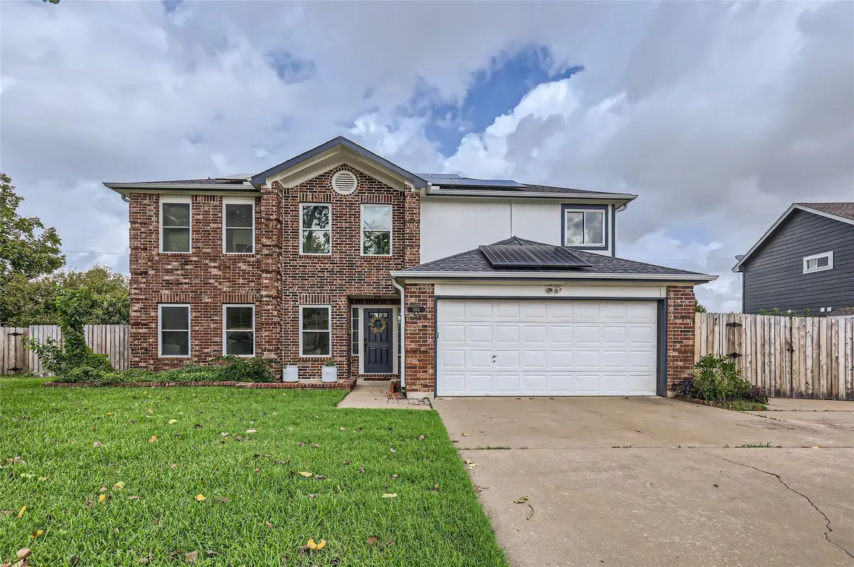 500 Hawthorne LN, Round Rock, TX 78664