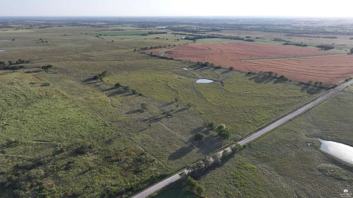 900 Road 310, Allen, KS 66833