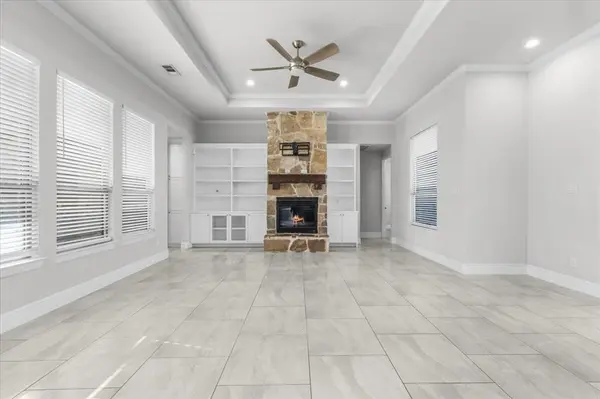 6028 Berry Ridge Lane, Joshua, TX 76058