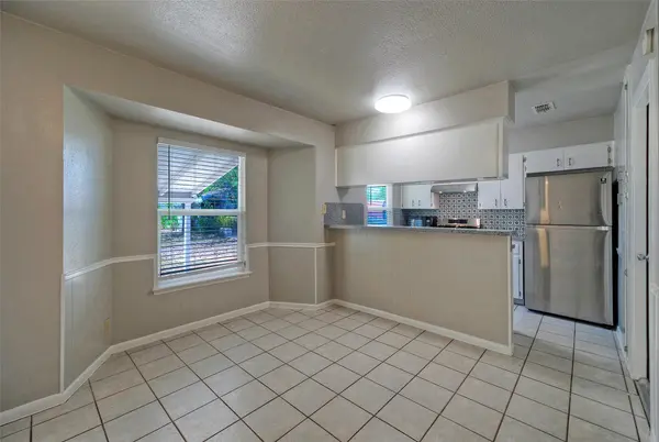 405 E GRADY DR, Austin, TX 78753