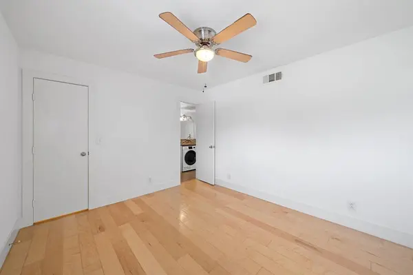 1313 E 52nd ST #104, Austin, TX 78723