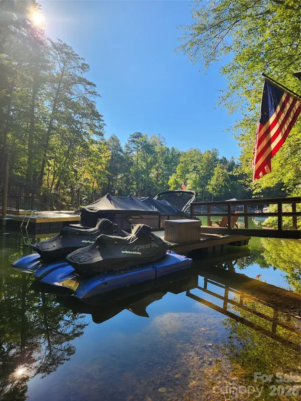 1277 Northview DR, Morganton, NC 28655