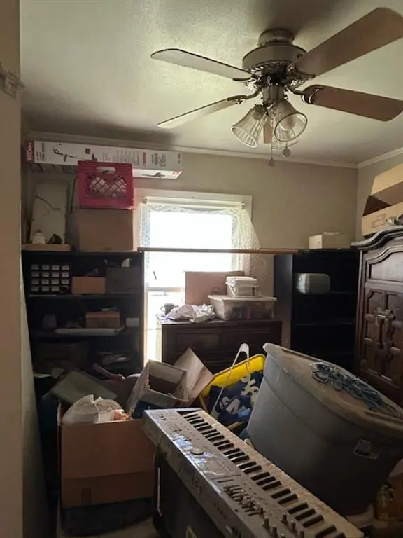 9609 Main ST, Kansas City, MO 64114
