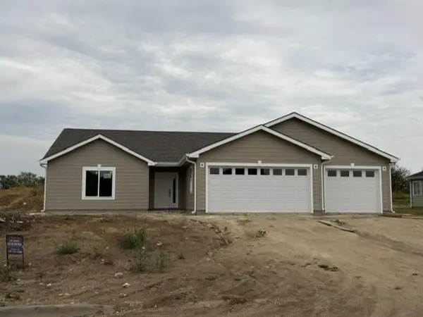 204 Bird Dog RD, Other, KS 66531